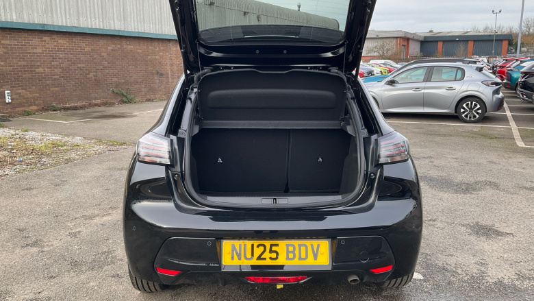 Peugeot 208 1.2 PureTech 100 Allure 5dr Petrol Hatchback